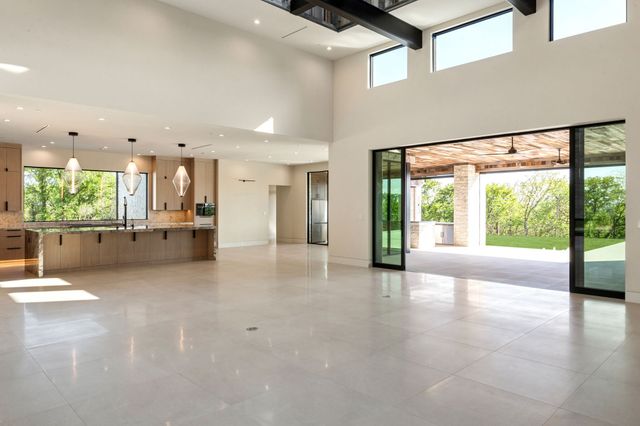 545 W Bob Jones Road, Southlake, TX 76092