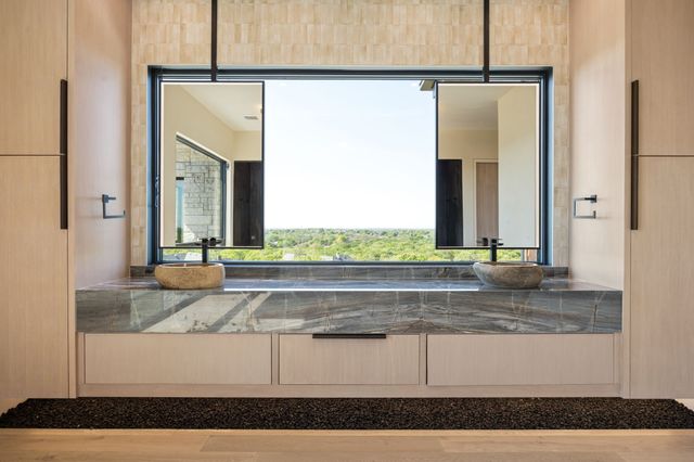 545 W Bob Jones Road, Southlake, TX 76092