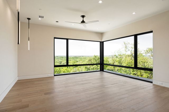545 W Bob Jones Road, Southlake, TX 76092