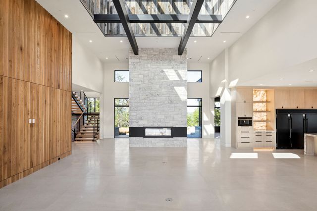 545 W Bob Jones Road, Southlake, TX 76092