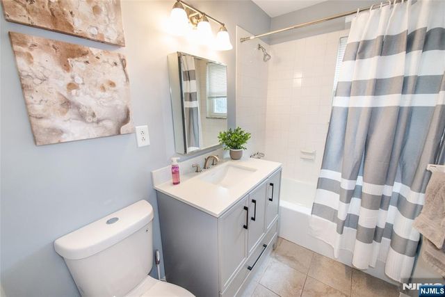 100 Pierson Miller E-9, Pompton Lakes, NJ 07442