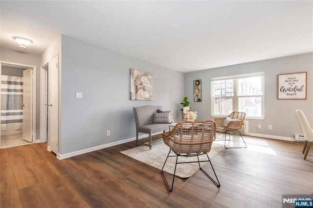 100 Pierson Miller E-9, Pompton Lakes, NJ 07442