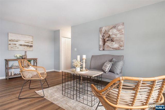 100 Pierson Miller E-9, Pompton Lakes, NJ 07442