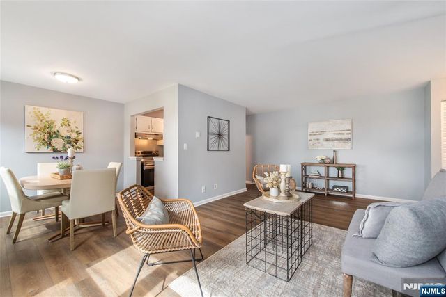 100 Pierson Miller E-9, Pompton Lakes, NJ 07442