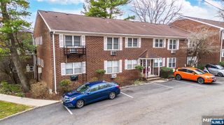 100 Pierson Miller E-9, Pompton Lakes, NJ 07442