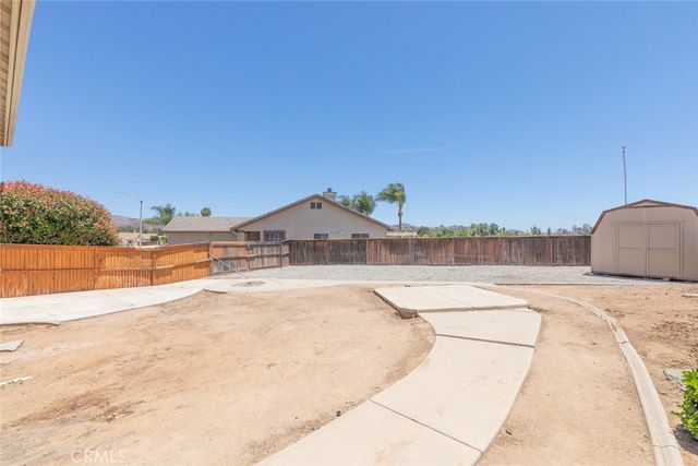 21965 Carnation Lane, Wildomar, CA 92595