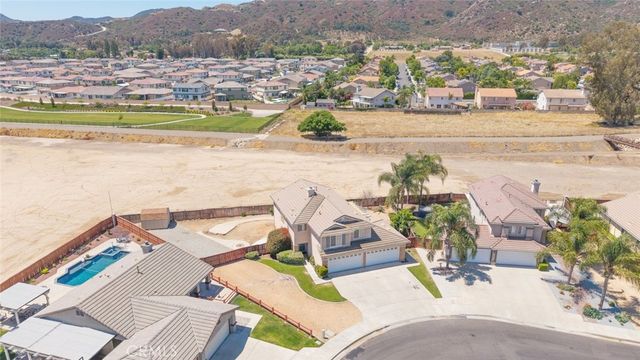 21965 Carnation Lane, Wildomar, CA 92595