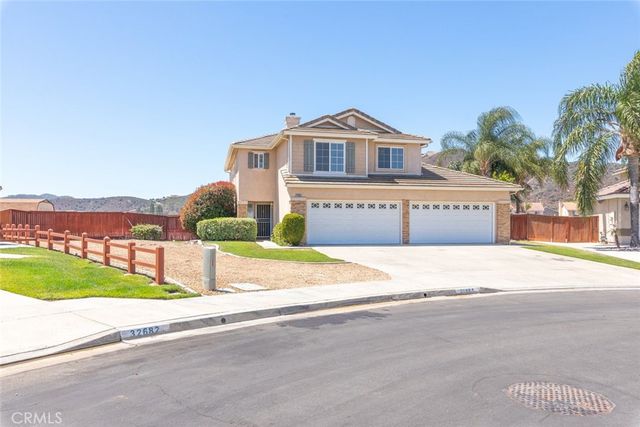 21965 Carnation Lane, Wildomar, CA 92595