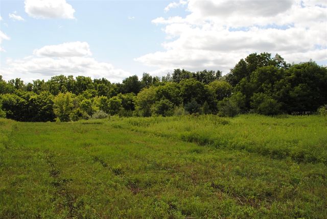 3190 Luna Drive, Dexter, MI 48130
