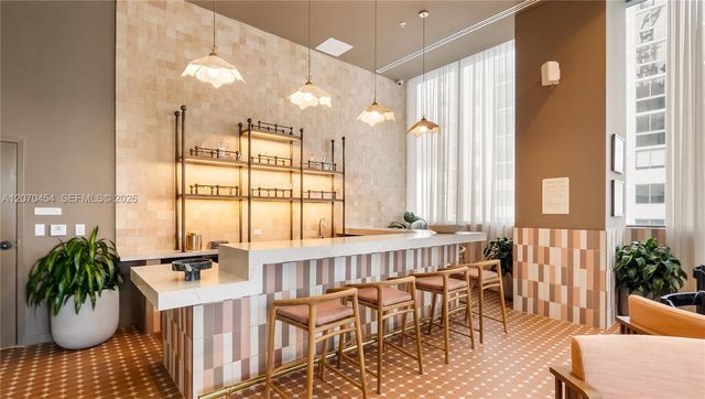 11 NE 6th Street 808, Miami, FL 33132