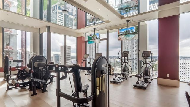 11 NE 6th Street 808, Miami, FL 33132