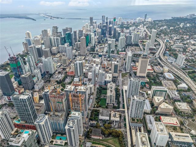 11 NE 6th Street 808, Miami, FL 33132