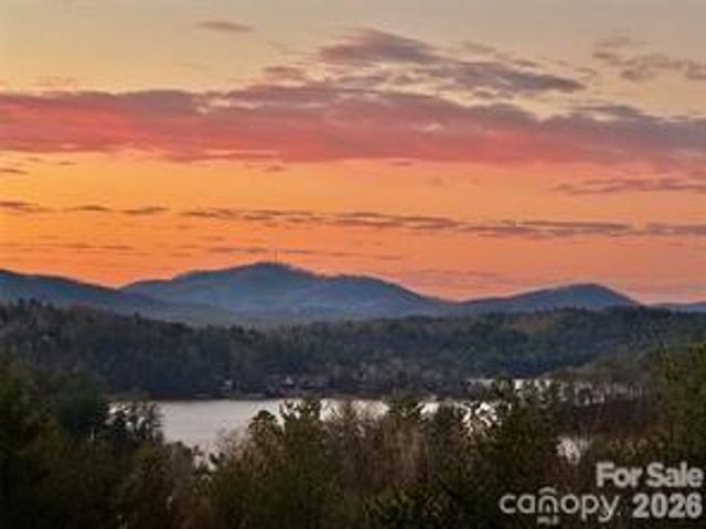 207 Lake Crest Drive 11, Nebo, NC 28761