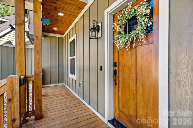 207 Lake Crest Drive 11, Nebo, NC 28761