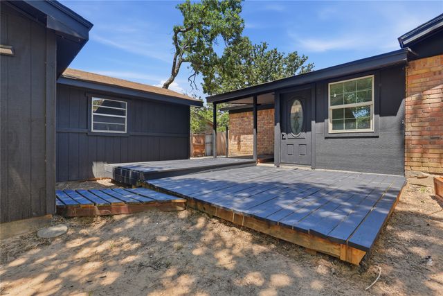 2706 Mintwood Place, Arlington, TX 76016