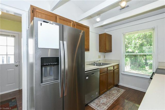 3307 Twin Brooks Drive, Greensboro, NC 27407