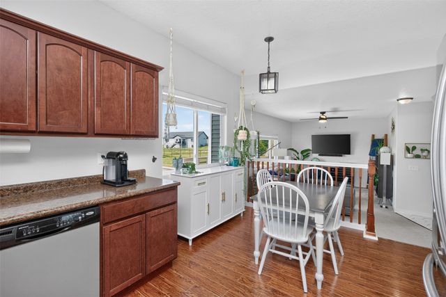935 Trail Drive, Slater, IA 50244