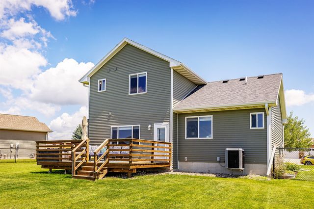 935 Trail Drive, Slater, IA 50244