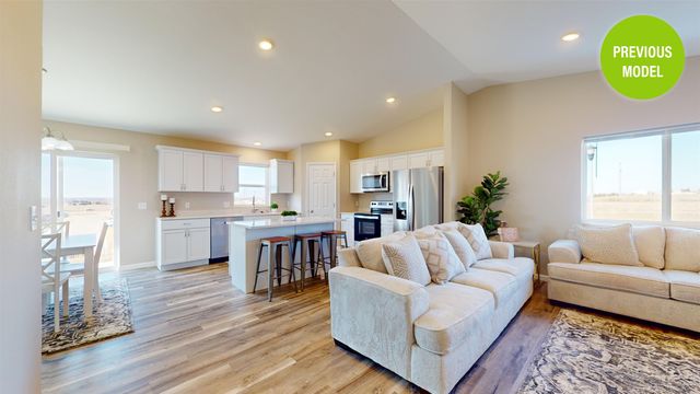 2313 23rd Ave, Minot, ND 58703