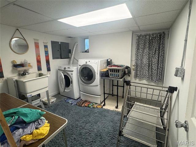 4175 Flad Avenue, St Louis, MO 63110