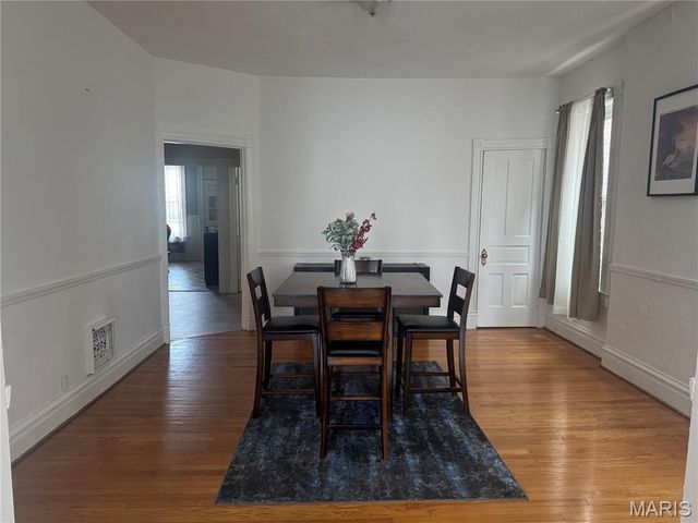 4175 Flad Avenue, St Louis, MO 63110