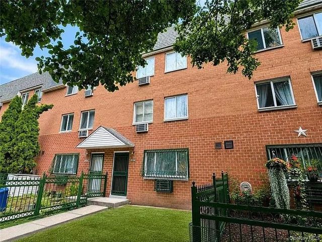 3328 14th Street, Astoria, NY 11106