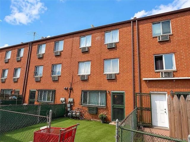 3328 14th Street, Astoria, NY 11106