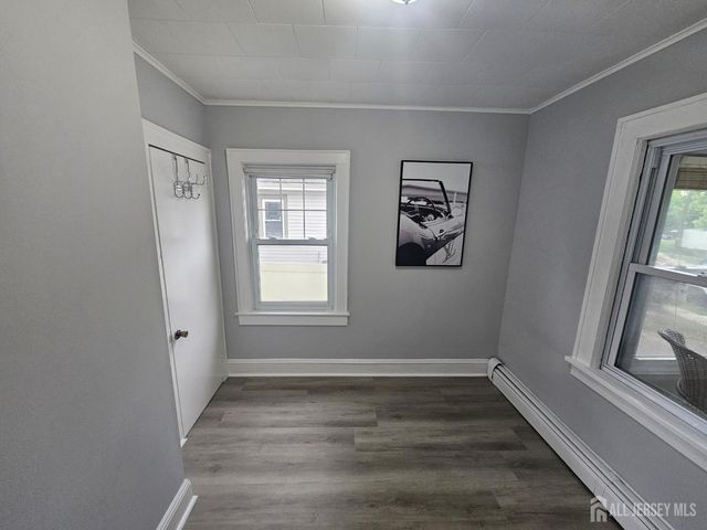 1929 Barnett Street, Rahway, NJ 07065