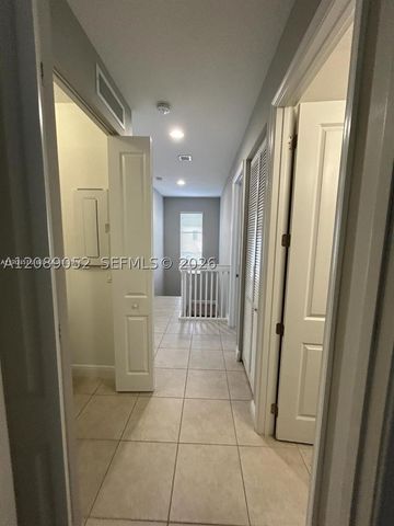 20962 NW 1st Dr 20962, Pembroke Pines, FL 33029