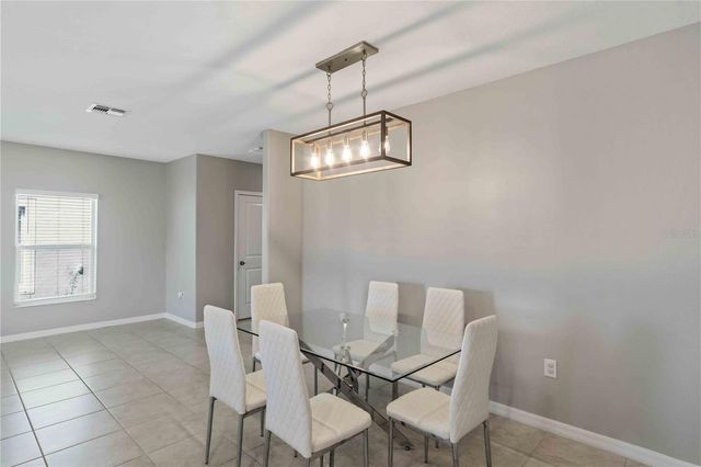 9440 LEMON DROP LOOP, Sun City Center, FL 33573