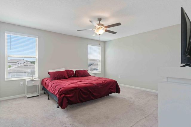 9440 LEMON DROP LOOP, Sun City Center, FL 33573