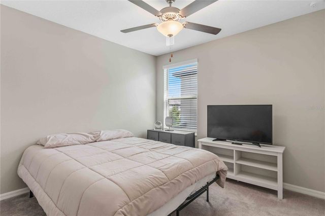 9440 LEMON DROP LOOP, Sun City Center, FL 33573