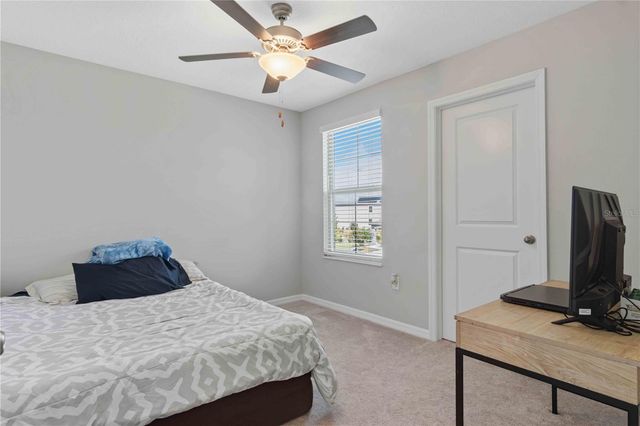 9440 LEMON DROP LOOP, Sun City Center, FL 33573