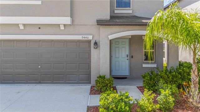 9440 LEMON DROP LOOP, Sun City Center, FL 33573