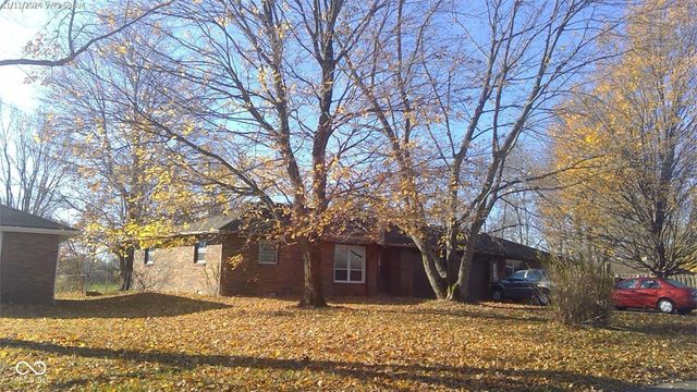 111 Darin Court, Anderson, IN 46012