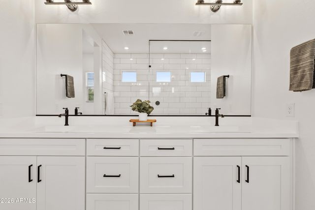 22668 E TWIN ACRES Drive, Queen Creek, AZ 85142