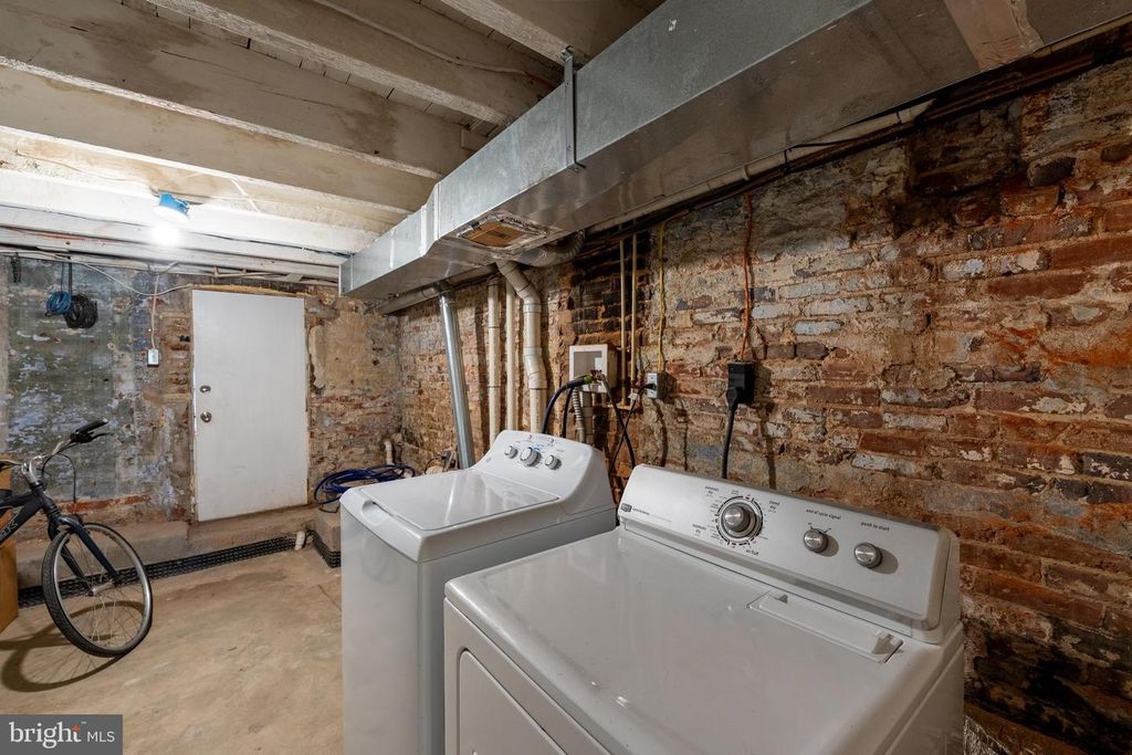 208 S BOULDIN ST, Baltimore, MD 21224