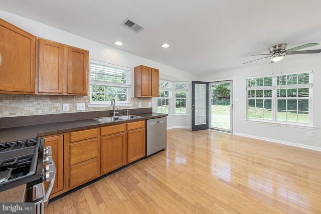 282 WILSHIRE BLVD, Woolwich Twp, NJ 08085