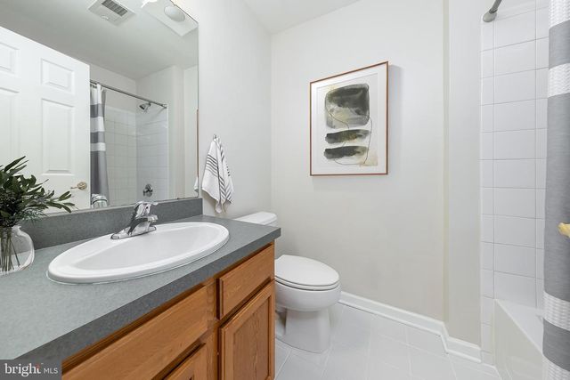 282 WILSHIRE BLVD, Woolwich Twp, NJ 08085