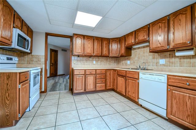 1174 Brindlestone Drive, Vandalia, OH 45377