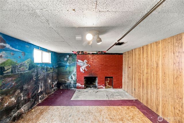 10863 Roseberg Avenue S, Seattle, WA 98168