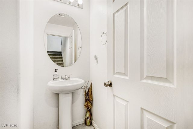 5714 Justin Robert Street, North Las Vegas, NV 89031