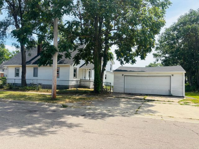 128 N Johnston Avenue, Rockford, IL 61101