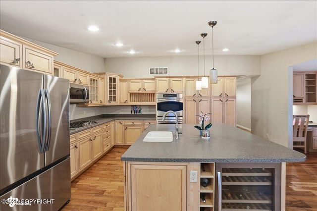 12218 Crested Butte Drive, Eagle River, AK 99577