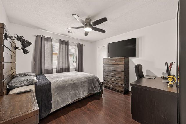 10931 View Pointe Lane, Houston, TX 77034