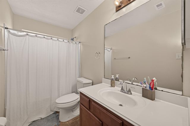 10931 View Pointe Lane, Houston, TX 77034