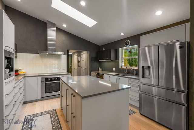 9000 S 19th Avenue, Bozeman, MT 59718