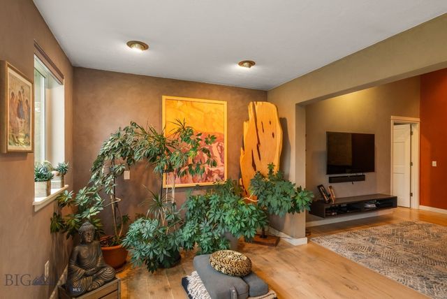 9000 S 19th Avenue, Bozeman, MT 59718