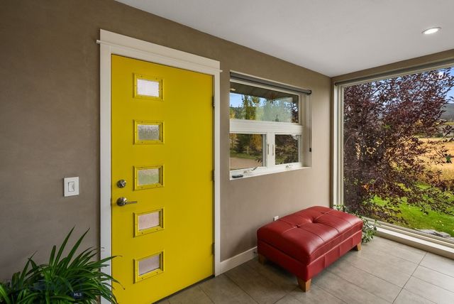 9000 S 19th Avenue, Bozeman, MT 59718