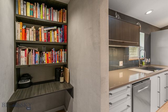 9000 S 19th Avenue, Bozeman, MT 59718